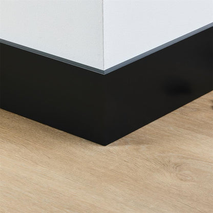 Co-pro Gelakte Plint - Amsterdam Zwart - 120x12x2400mm
