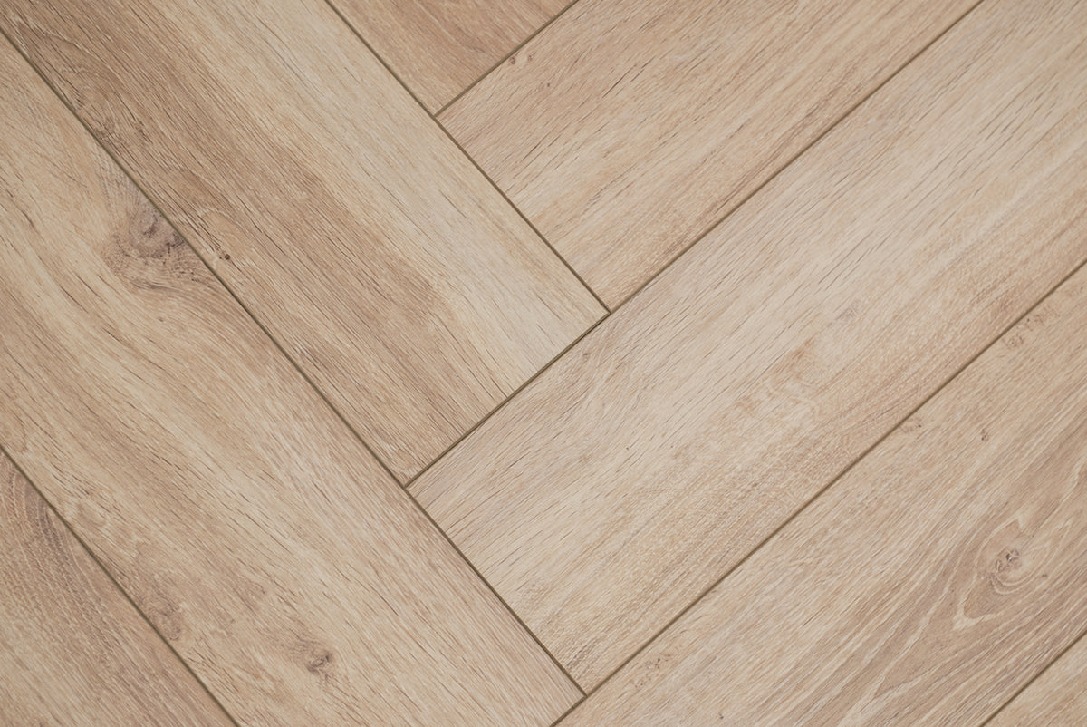 Mat Wit Eiken - Laminaat Visgraat